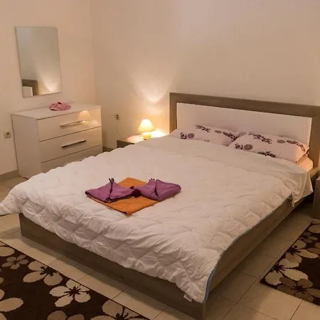 In With Terrace, Air Conditioning, Wifi Apartment *